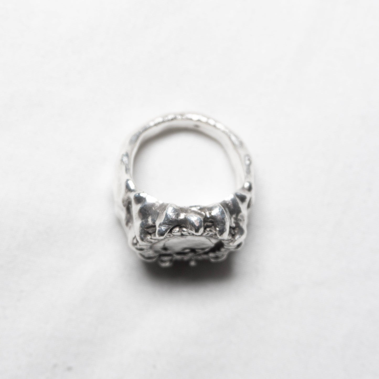 LOSTBOI RING